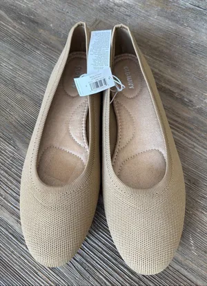 Old Navy Womens 10 Toffee Brown Slip On Casual Formal Ballet Flats Shoes NWT thumbnail 1
