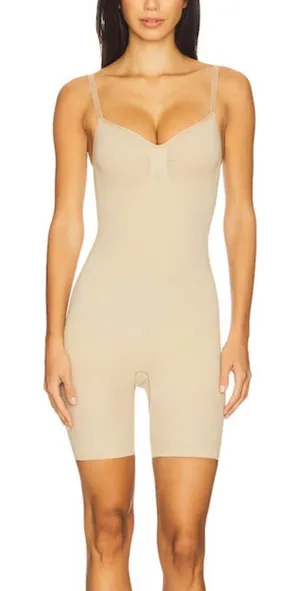SKIMS Seamless Sculpt Mid Thigh Bodysuit in Clay Women’s XS thumbnail 1