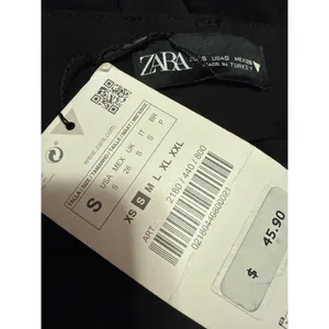 NEW Zara Womens Black Pleated Straight Wide Leg High Rise Trousers Dress Pants S thumbnail 4