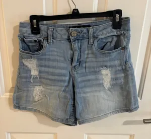 Women’s Jean Shorts thumbnail 1
