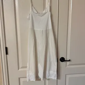 Vintage White Lace Trim dress thumbnail 4