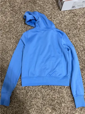 Nike hoodie cropped thumbnail 4