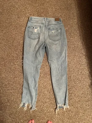 American Eagle  thumbnail 2