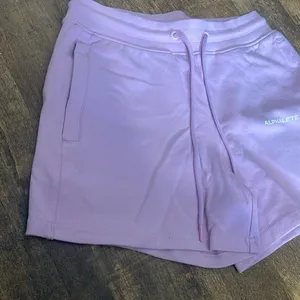 Alphalete Women's Essential Core Athletic Shorts pink thumbnail 5