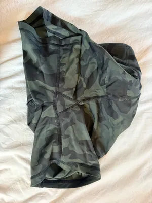 Lululemon Fast Free Biker Shorts thumbnail 4