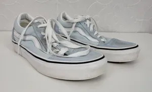 Vans Women's Old Skool Sneakers 6 Light Blue Suede Canvas Skate Lace Up Shoes thumbnail 1