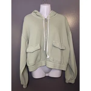 Aerie Hoodie Womens Large Green Full Zip Cropped Terry Cargo Pockets Sweatshirt thumbnail 2