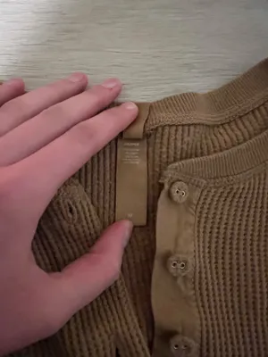 SKIMS Henley Crop Waffle Long Sleeve thumbnail 3
