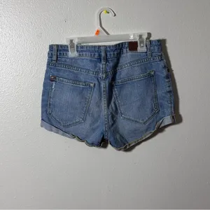 BDG Women‎ Denim Blue Mid Rise Shortie Shorts size 27. thumbnail 4