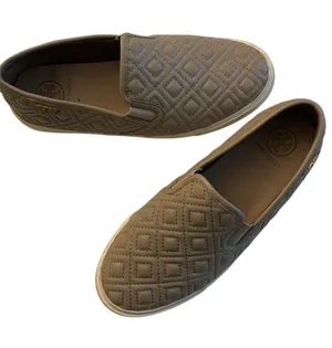 Tory Burch Jesse Quilted leather slip-on sneakers diamond pattern taupe size 8.5 thumbnail 1