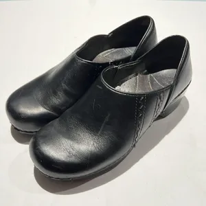 Dansko Black‎ Leather Slip On Clogs Size 38/7.5-8. B62 thumbnail 2