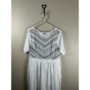 eShakti Dress Size Large White Boho Embroidered Short Sleeve Knee Length Summer thumbnail 2