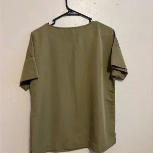 Lands' End Women’s Green Top Size S thumbnail 8
