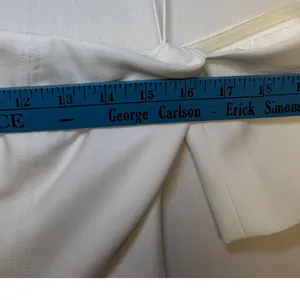 Cinq à Sept Mckenna Off the Shoulder Mini Dress White Size 10‎ Pleated Hem Crepe thumbnail 10