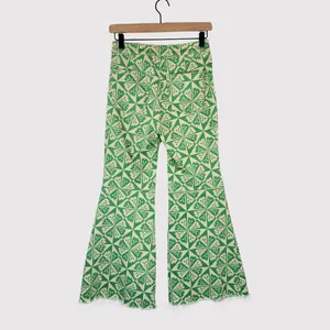 We The Free People Womens Jeans Green Youthquake Printed Crop Flare Boho Size 26 thumbnail 3