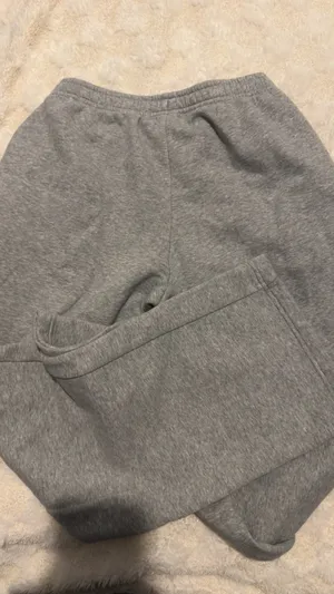 Nike sweatpants thumbnail 4