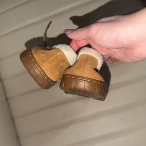 Timberland Women's Brown and Cream Boots thumbnail 3