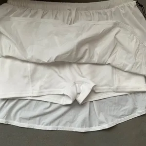 Alo Yoga Breezy Tennis Skirt White XS thumbnail 5