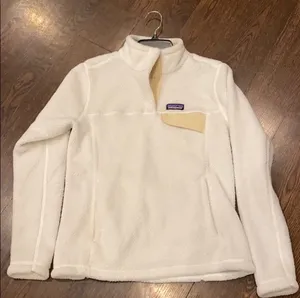 NWOT Lightweight Pullover thumbnail 2