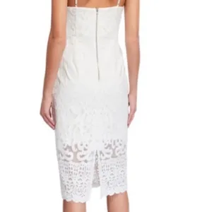 Bardot white lace midi dress Scalloped Vneckline with afitted sheath silhouette. thumbnail 9