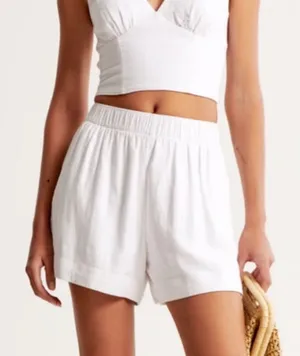 Abercrombie & Fitch Linen Blend Pull-on Shorts thumbnail 1