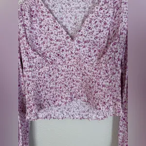 Astr The Label Pink Fuchsia Floral Smocked Lace Blouse size Medium $88 thumbnail 6