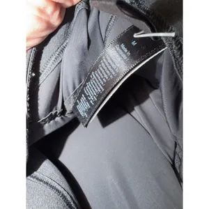 Skims Body Butt and Hip Enhancing Mid Thigh Short Black Sz M NEW thumbnail 10