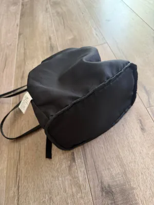Black nylon shoulder bag with adjustable straps thumbnail 8