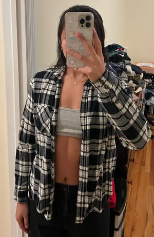 Forever 21 Black And White flannel thumbnail 2