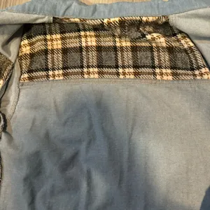 Boutique Shacket denim and flannel size Small thumbnail 3