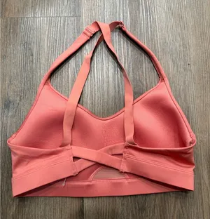 Victoria Sport‎ Coral Pink Cross Back Adjustable Strap Sports Bra Size Medium thumbnail 1