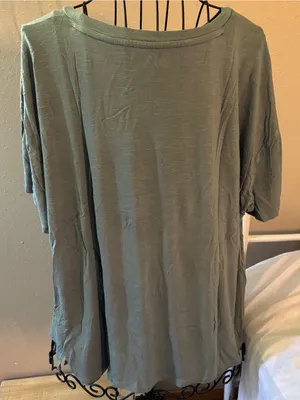 Maurices Sage Green Short Sleeve Crewneck Top | XL thumbnail 1