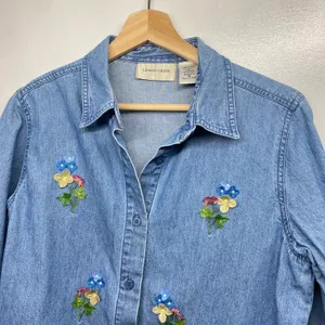 Vintage Blue Floral Denim Button Top Shirt Size Medium thumbnail 4