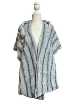 Vintage Faux Fur Stole Cream Gray 1960’s Winter Formal Cocktail Dress thumbnail 1