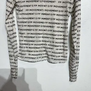 Free People Movement White High Jump Printed Logo Long Sleeve Sz S thumbnail 4