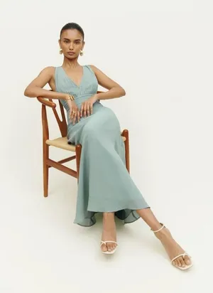 NEW Reformation Green Rosalind Halter Plunge V Cocktail A Line Maxi Dress Size 2 thumbnail 1