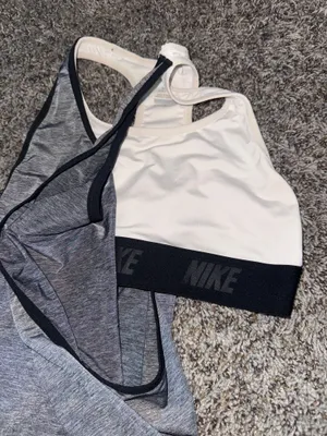 Nike Dri-Fit Tank Built-In Bra Top thumbnail 3