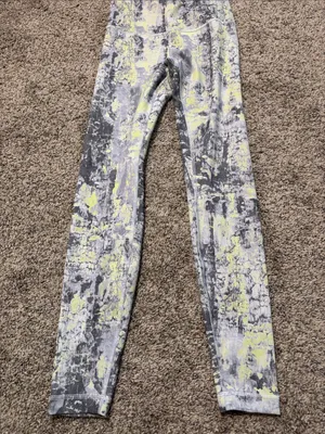 Lululemon Wunder Train High-Rise Tight 28" size 6 thumbnail 2