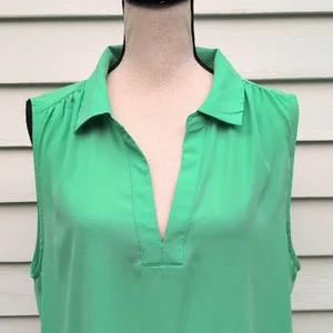 Loft Sleeveless V-Neck Blouse | Loft Sleeveless Collared Shirt | Green Loft Top thumbnail 2