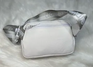 Lululemon Everywhere Belt Bag 1L Wordmark white opal thumbnail 12