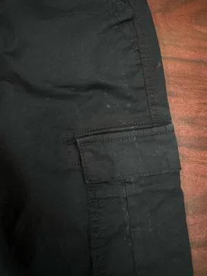American Eagle Super Stretch Black Cargo Joggers Size 0 thumbnail 2