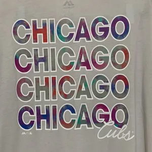 Majestic Chicago Cubs baseball woman LARGE t shirt super soft thumbnail 4
