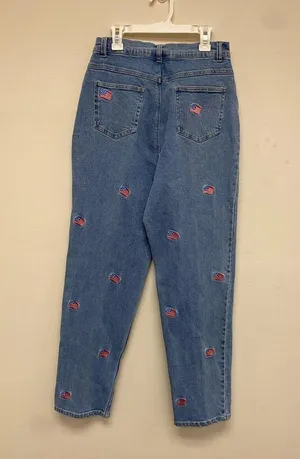 Vintage Americana Embroidered American Flag High Waisted Jeans size 8 thumbnail 4