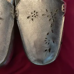 Penny Loves Kenny Silver Coast Mules thumbnail 3