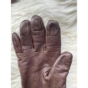 Classic Brown Leather Gloves size Medium thumbnail 5