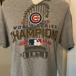 Majestic Gray Cut 2016 Chicago Cubs World Champion Short Sleeve T Shirt thumbnail 2
