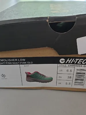 NWT! Hi-Tec Women’s Athletic Shoes - Mint Green & Hot Pink Size 6.5 thumbnail 9