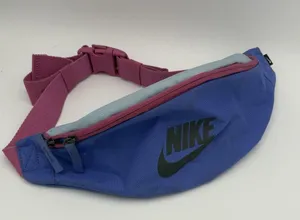 Nike Heritage Collection Fanny Pack Woman’s Purse Bag Nike Brand Cute Pouch thumbnail 1