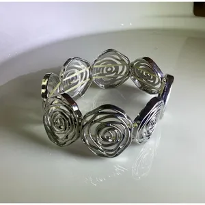 Paparazzi ♥ Beat Around The ROSEBUSH - Black ♥ Bracelet thumbnail 3