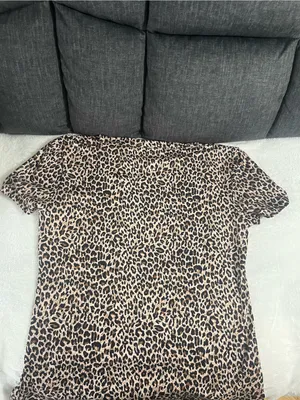 Leopard Print Short Sleeve Top with Skull Graphic - Beige/Black thumbnail 2